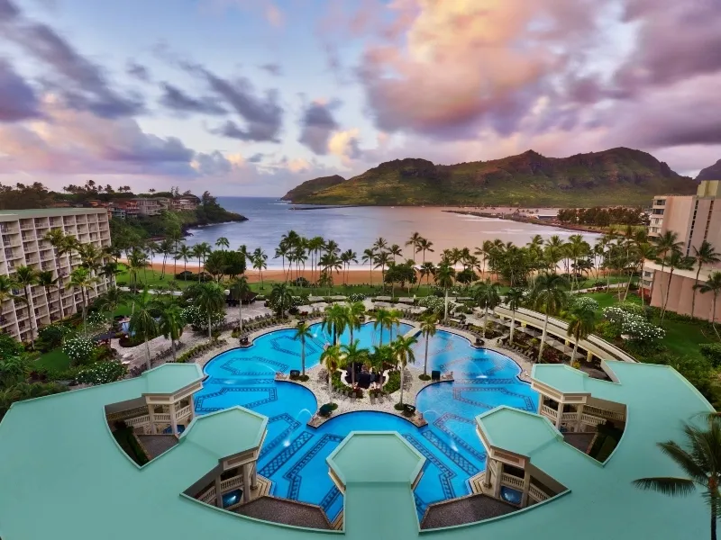 1097 hawaii resort pool