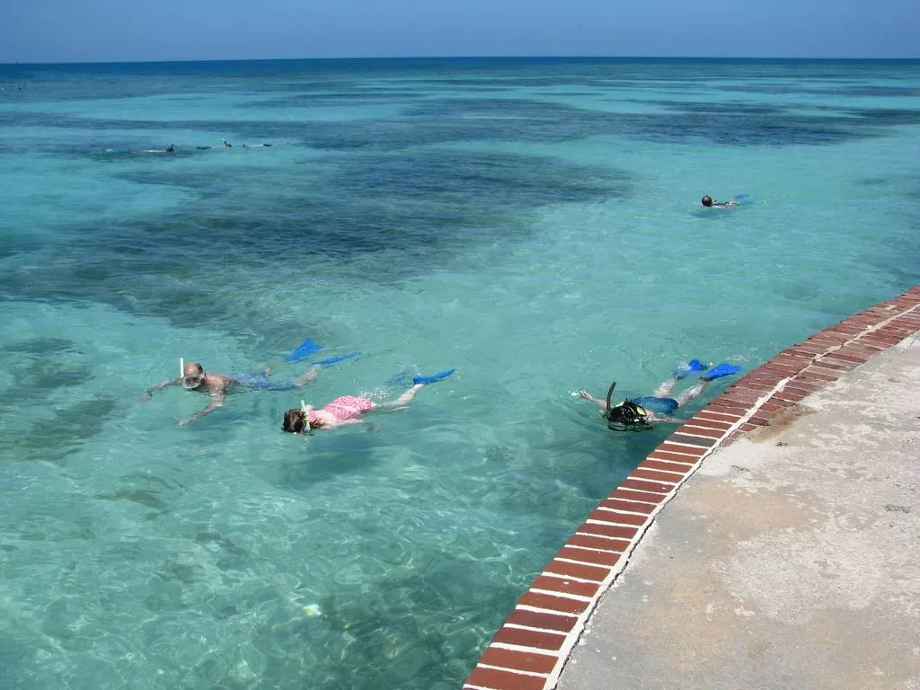1118 dry tortugas couple