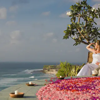 /img/1200-bali-honeymoon-transport.webp