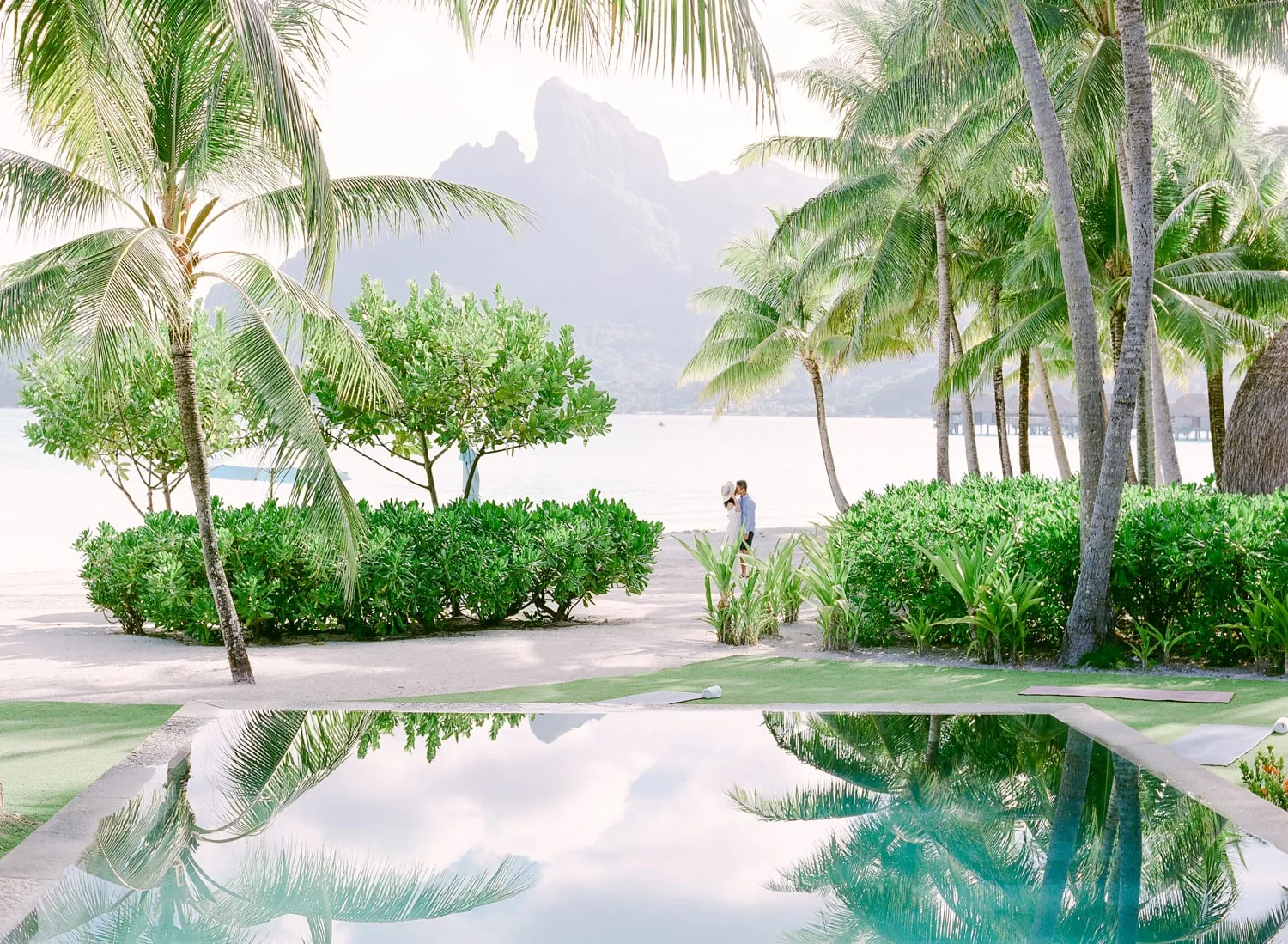 1236 bora bora arrival