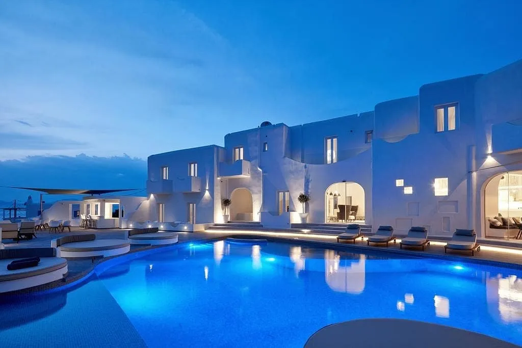 1237 crete hotel beach