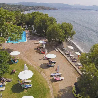 /img/1237-greece-honeymoon-activities.webp