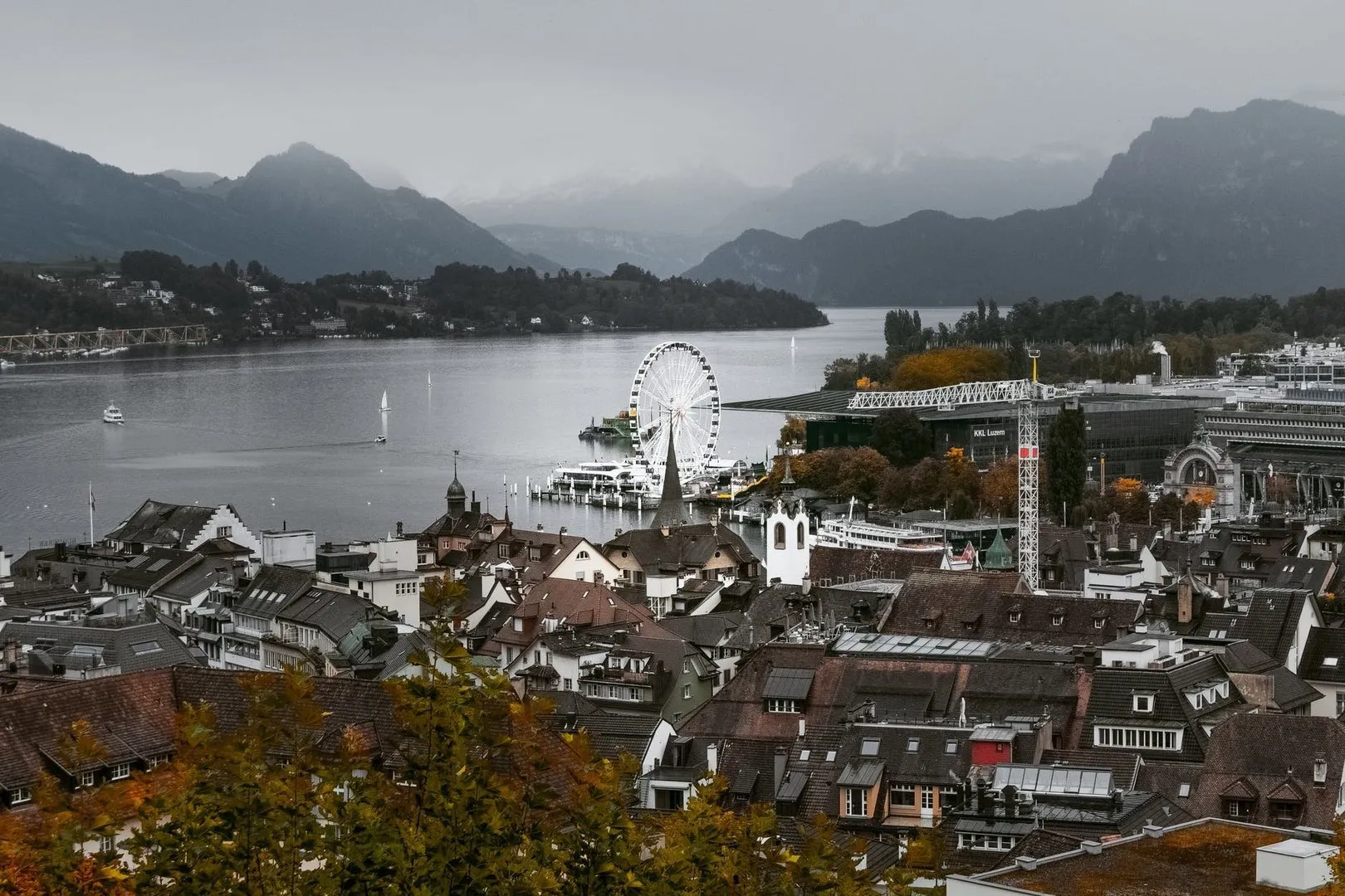/img/1272-swiss-honeymoon-image7.webp