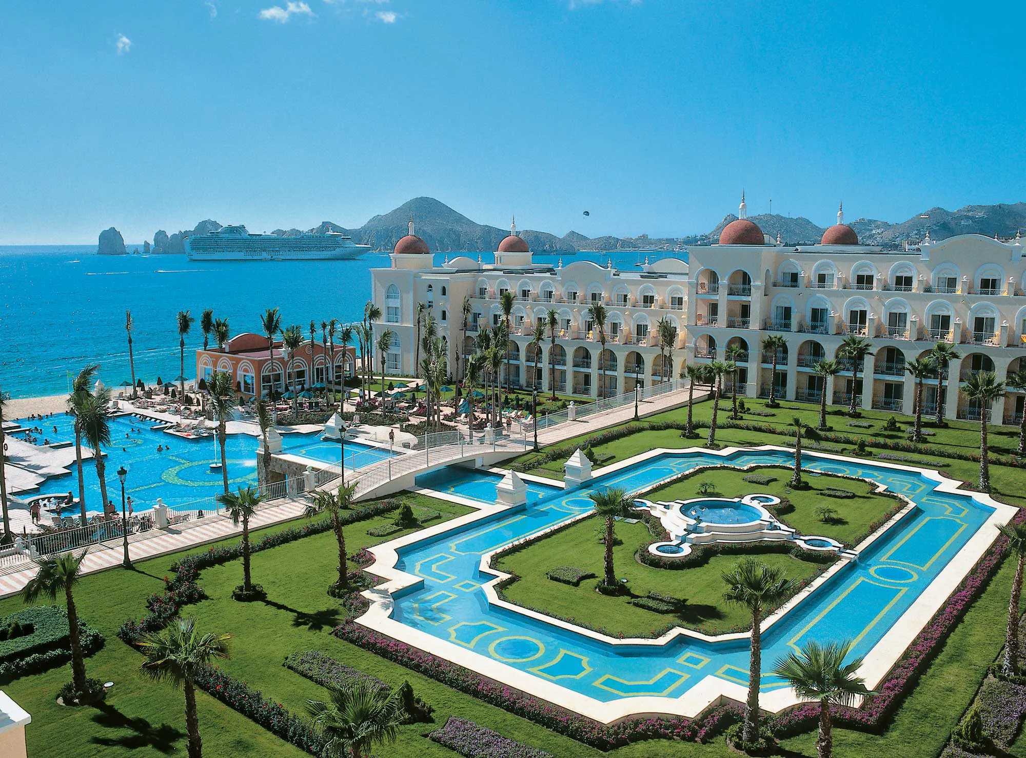 1275 all inclusive resort pool
