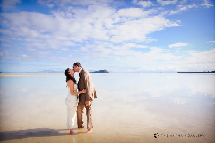 1293 hayman island couple dinner