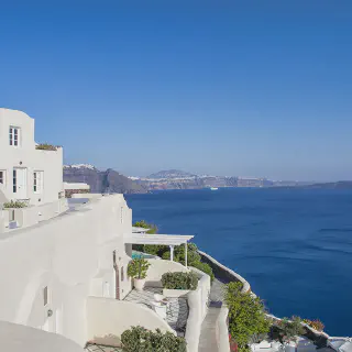 /img/1306-santorini-budget-package.webp