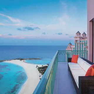/img/1352-bahama-honeymoon-cruise-image7.webp