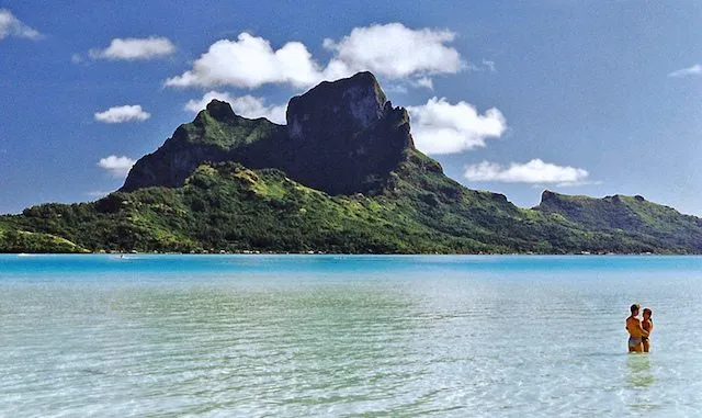 1365 bora bora flights
