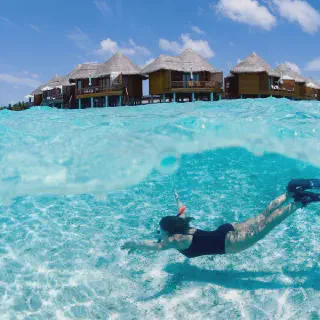 /img/1391-adventure-honeymoon-maldives.webp