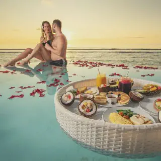 /img/1395-bora-bora-honeymoon.webp