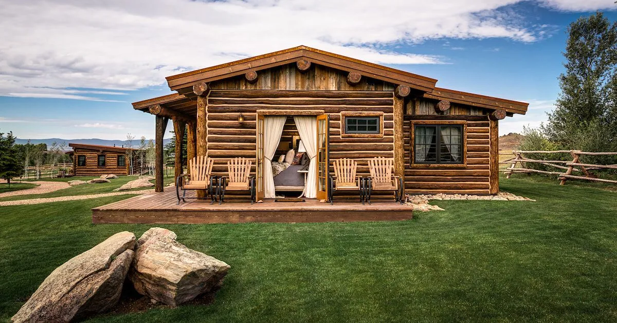 1424 south dakota cabin interior